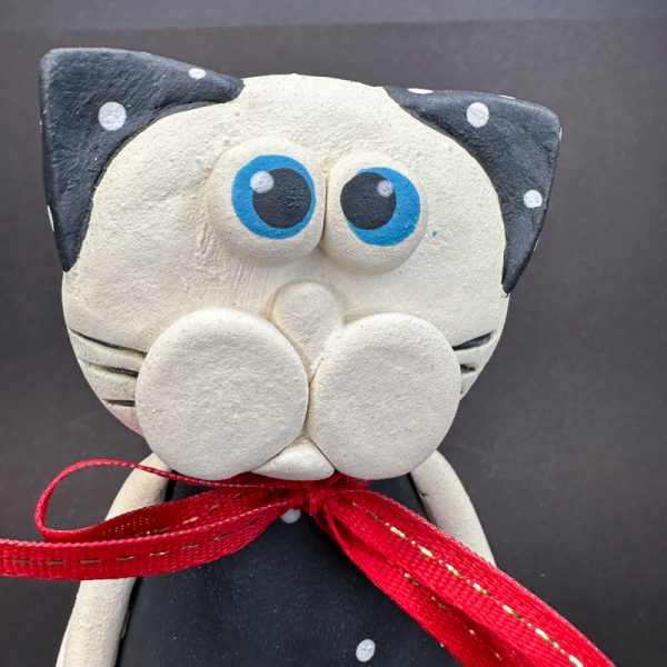 Κεραμικό διακοσμητικό γάτα χειροποίητο Ελληνικής κατασκευής της κεραμίστριας Μαρίας Λιούγκα